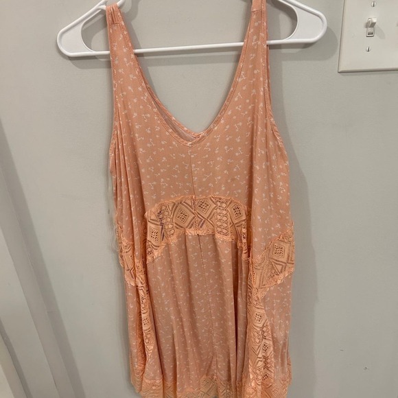 Tank Top - Picture 2 of 5